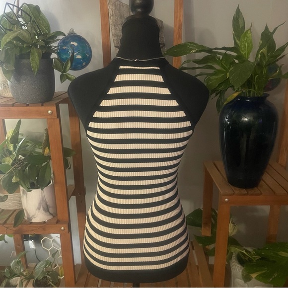 Liviana Conti Ribbed Black and White high neck Tank top - Picture 5 of 9
